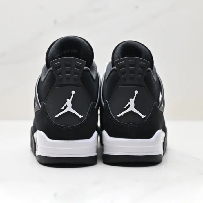 JORDAN 4 RETRO