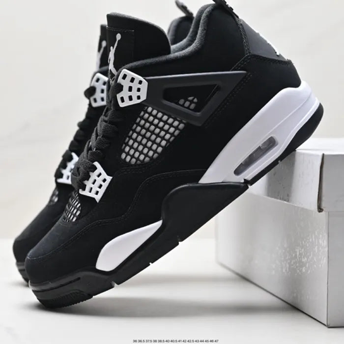 JORDAN 4 RETRO