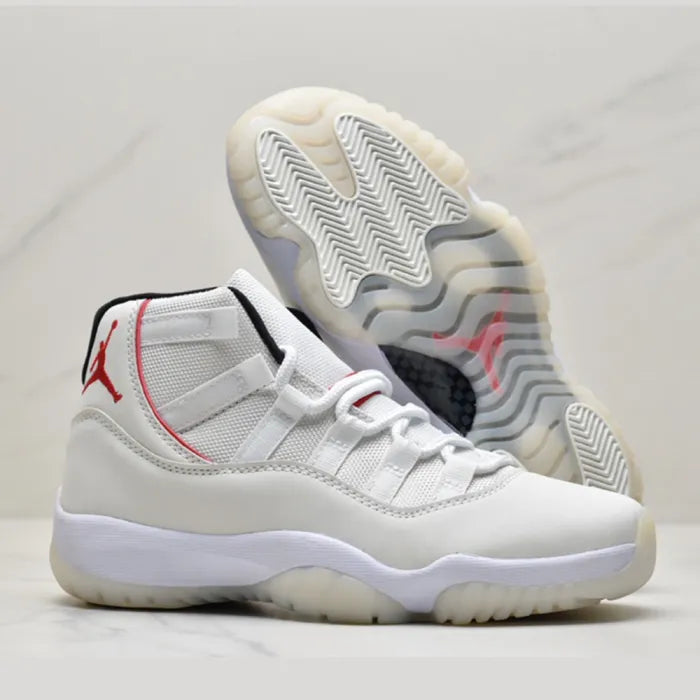 JORDAN 11 RETRO