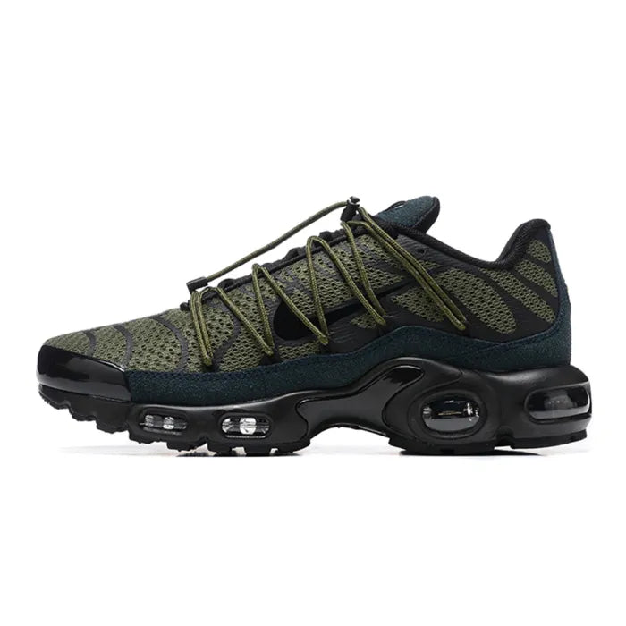 NIKE AIR MAX PLUS UTILITY