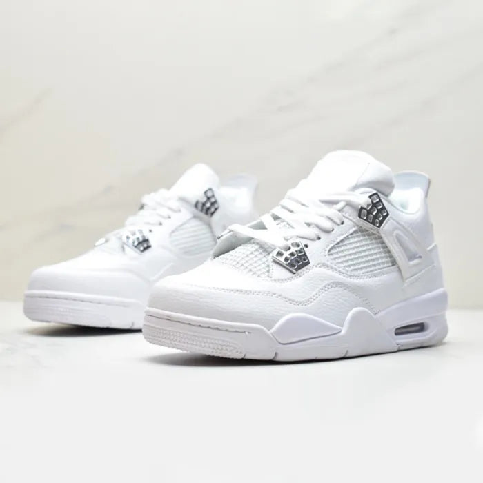 JORDAN 4 RETRO