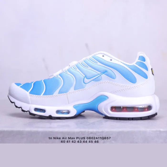 NIKE AIR MAX PLUS