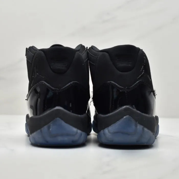 JORDAN 11 RETRO