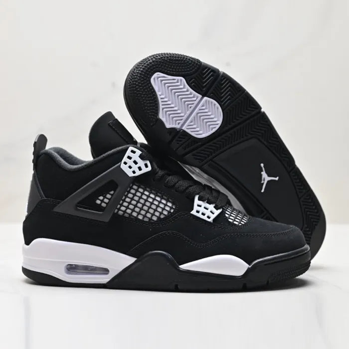 JORDAN 4 RETRO