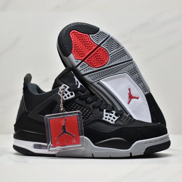 JORDAN 4 RETRO