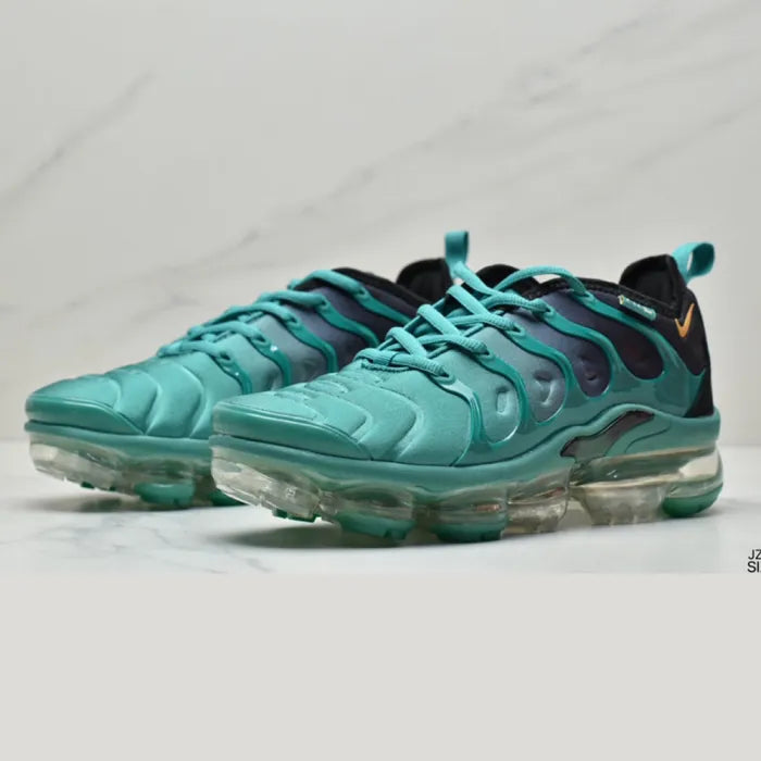 Nike Air VaporMax Plus