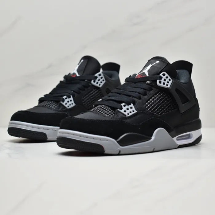 JORDAN 4 RETRO