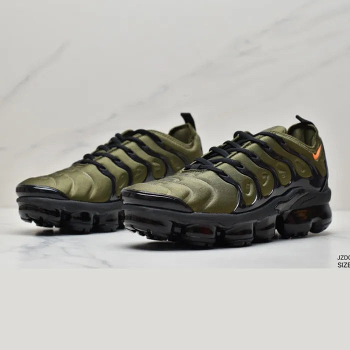 Nike Air VaporMax Plus